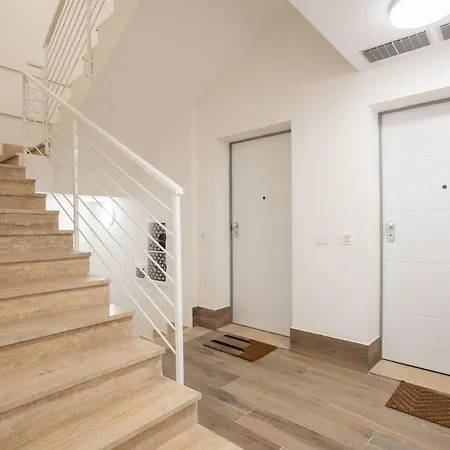 Apartment Urban Oasis Near Termini With Free Private Parking *