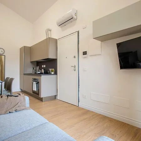 Urban Oasis Near Termini With Free Private Parking Rom