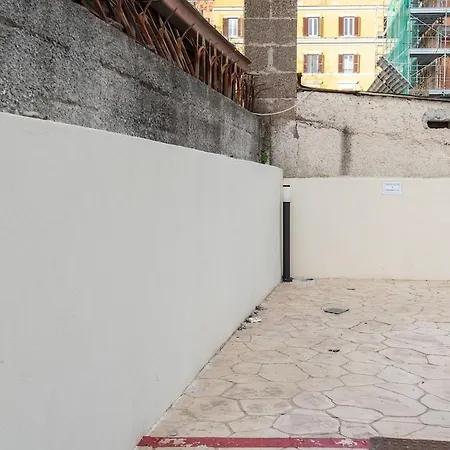Urban Oasis Near Termini With Free Private Parking Rome